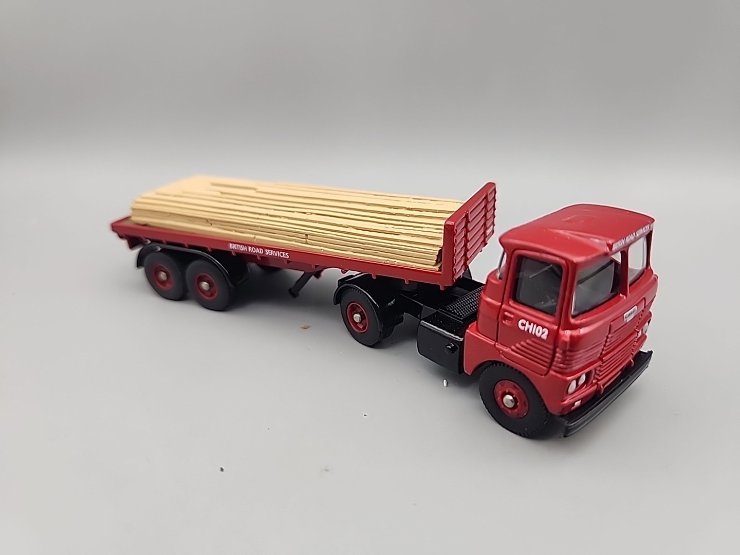 LLEDO BRITISH ROAD SERVICES TRUCK & TRAILER 