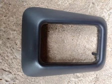 Mercedes Benz m-class ML 320 door handle bezel inner