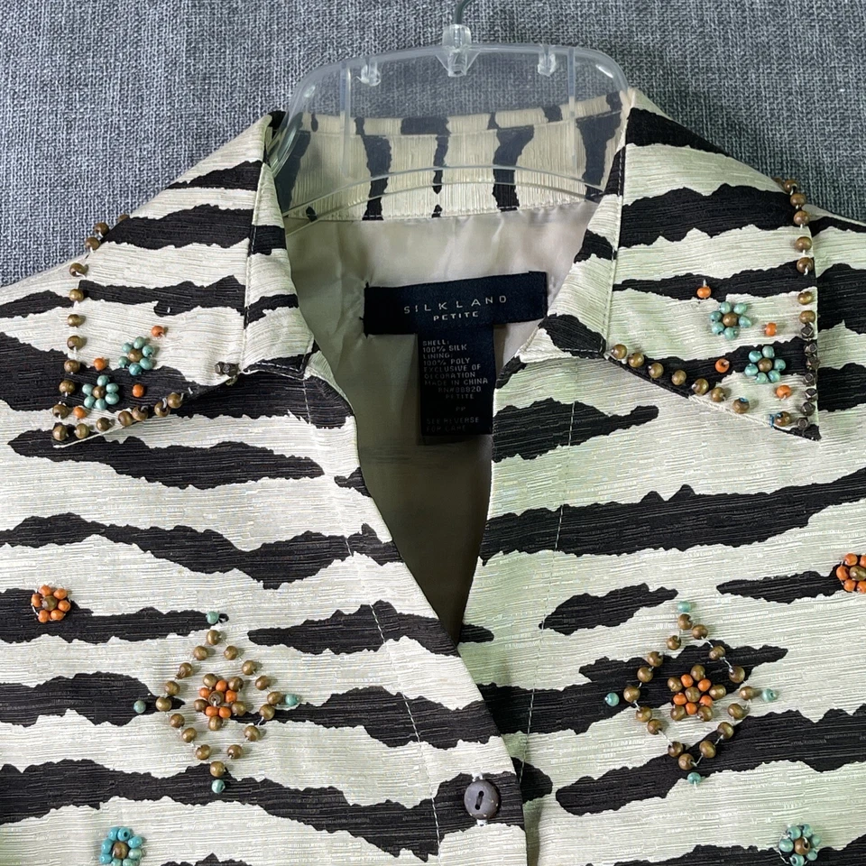 Silkland Womens Petite 2P Beaded & Embroidery Lined Blouse Animal Print WS25 - Image 2 of 4