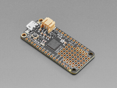 [ Adafruit ADA-2772 ]  Feather M0 Basic Proto - ATSAMD21 Cortex M0