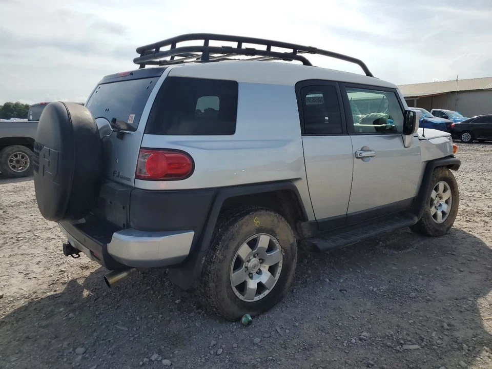 Radiator Fits 07-14 FJ CRUISER 5252767 Foto 3 de 4
