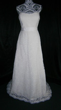 Nicole Miller 8-10 Lace Ivory Wedding Dress Strapless Sweetheart Belt at Waist
