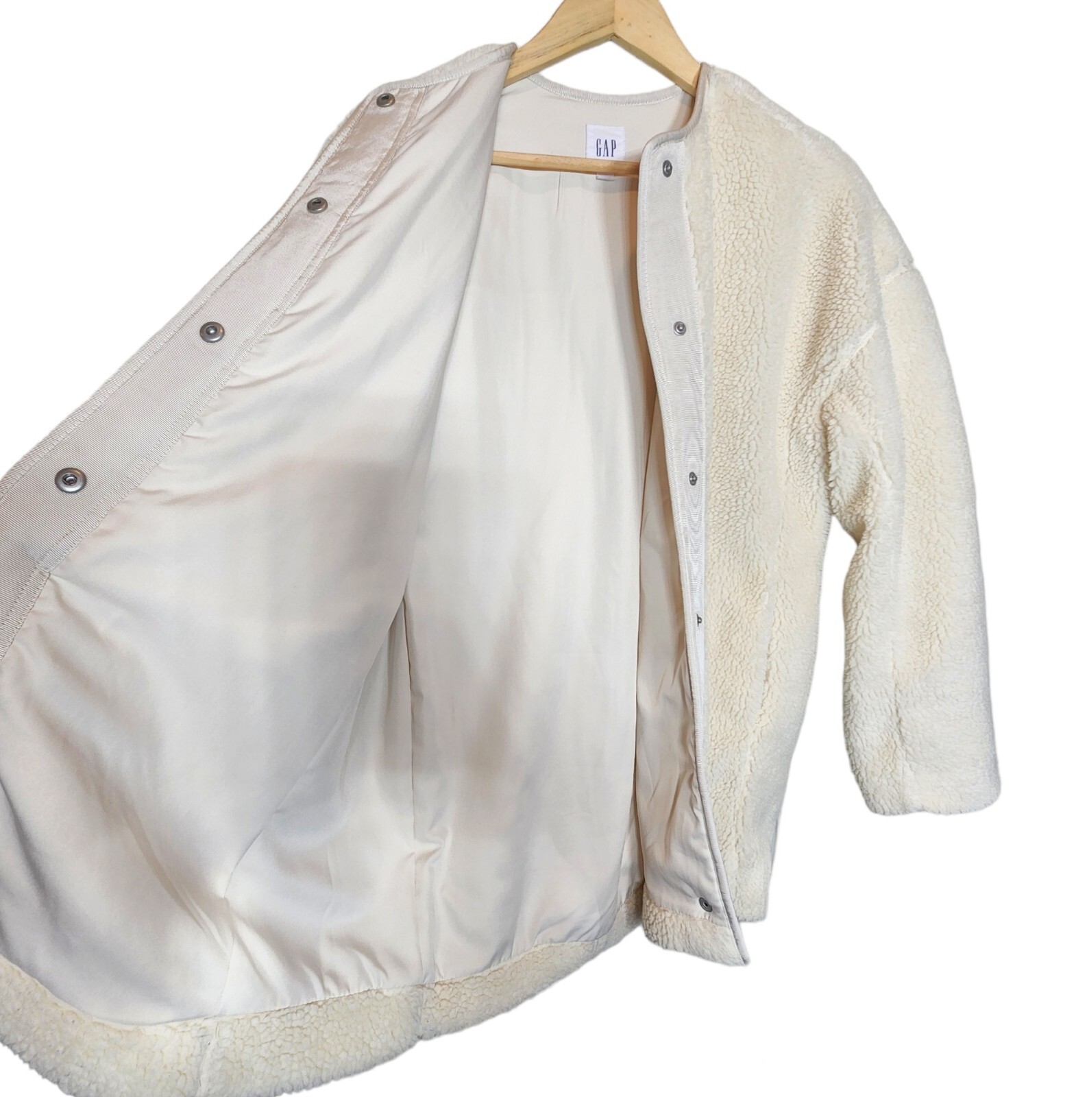 Gap Oversized Teddy Cacoon Jacket - image 11