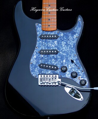 Mahogany Strat+7 Sound Switch+ Maple Neck+TrebleBleed+SRV Pickups
