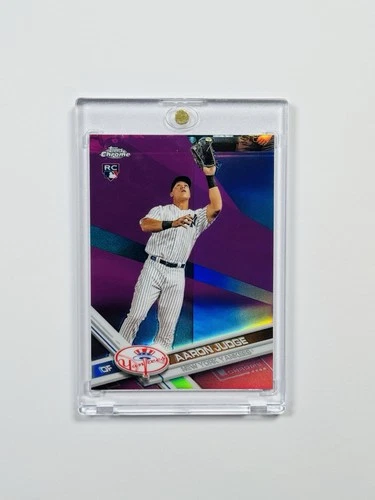 2017 TOPPS CHROME AARON JUDGE #169 PINK REFRACTOR ROOKIE