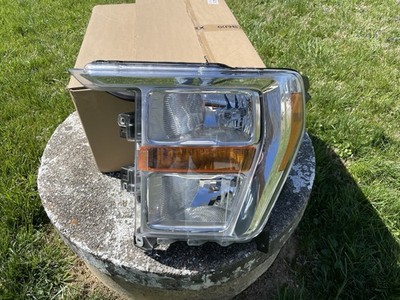 2021-2023 Ford F-150 F150 OEM Halogen Headlight Assembly ML3Z13008K LEFT Driver