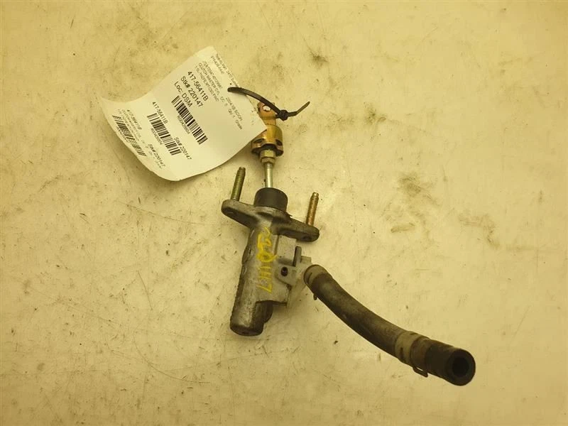 02-05 TOYOTA ECHO 1,5 Л FWD MT СЦЕПЛЕНИЕ ГЛАВНЫЙ ЦИЛИНДР  - Изображение 4 из 4