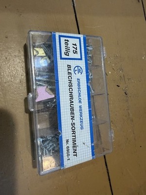 Schrauben Sortiment Konvolut Haken Befestigung DIY Deko Vintage Sammler Retro