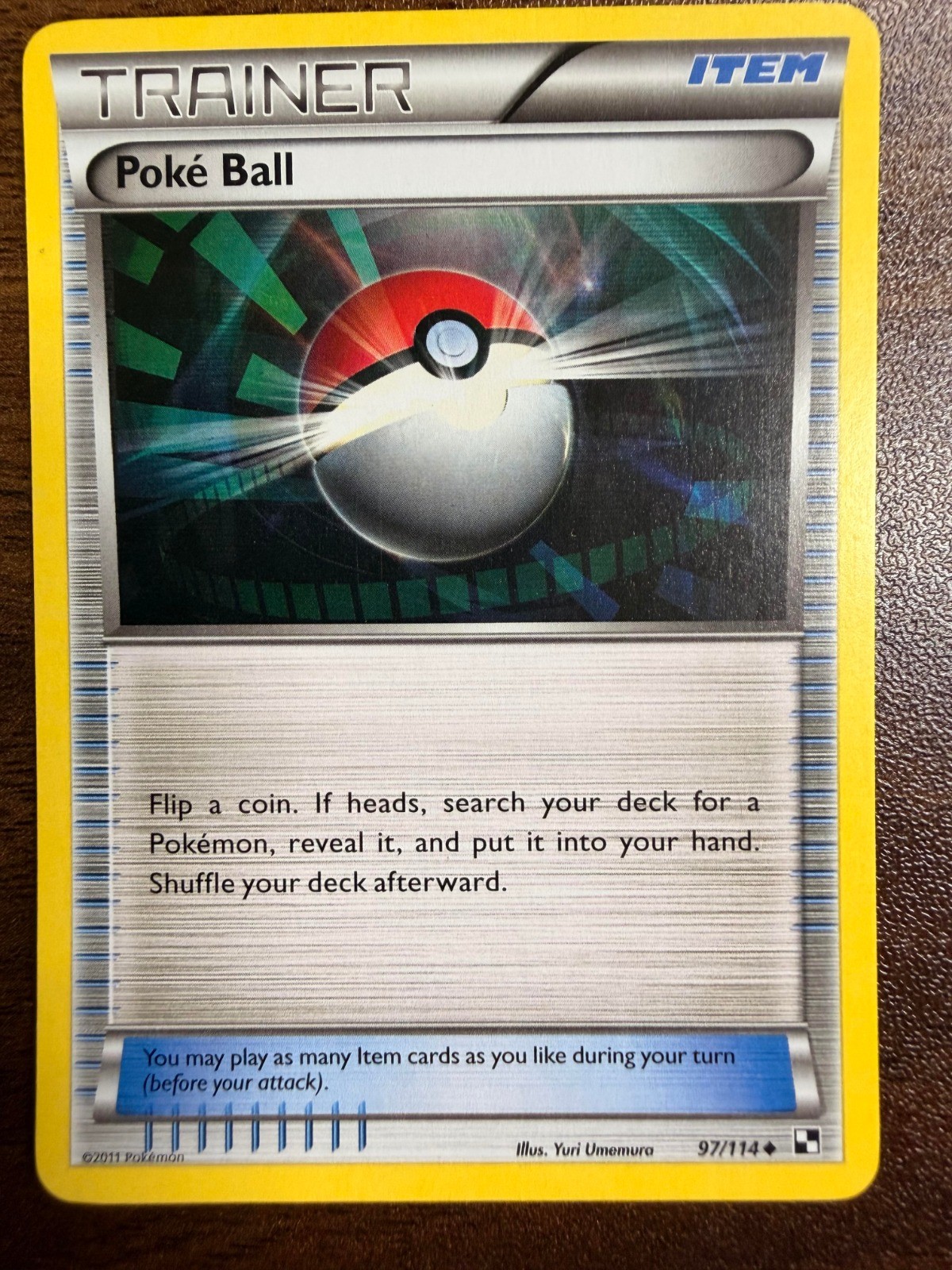 Poke Ball Uncommon Black and White 97/114 NM
