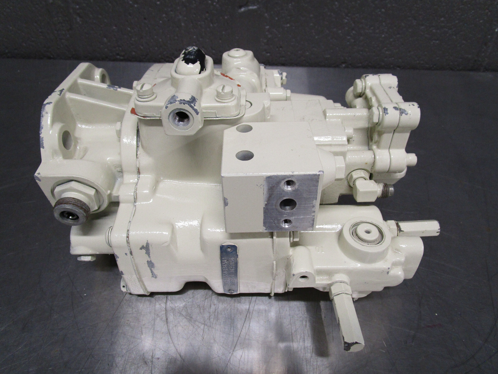 J-LINE 30アル 30ヴェルリアショック位置上げブラケット