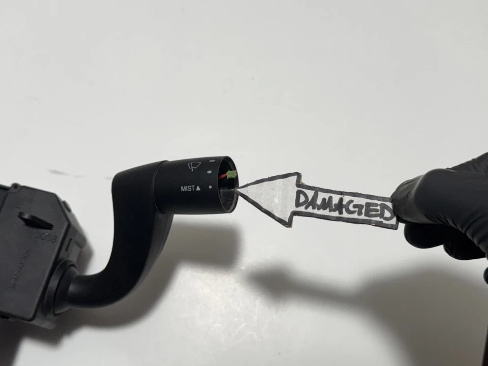 2015-2022 RAM PROMASTER 1500 VAN LIMPADOR DE SETA INTERRUPTOR DE CRUZEIRO FABRICANTE DE EQUIPAMENTO ORIGINAL P5MT53JXWAB - Imagem 3 de 4