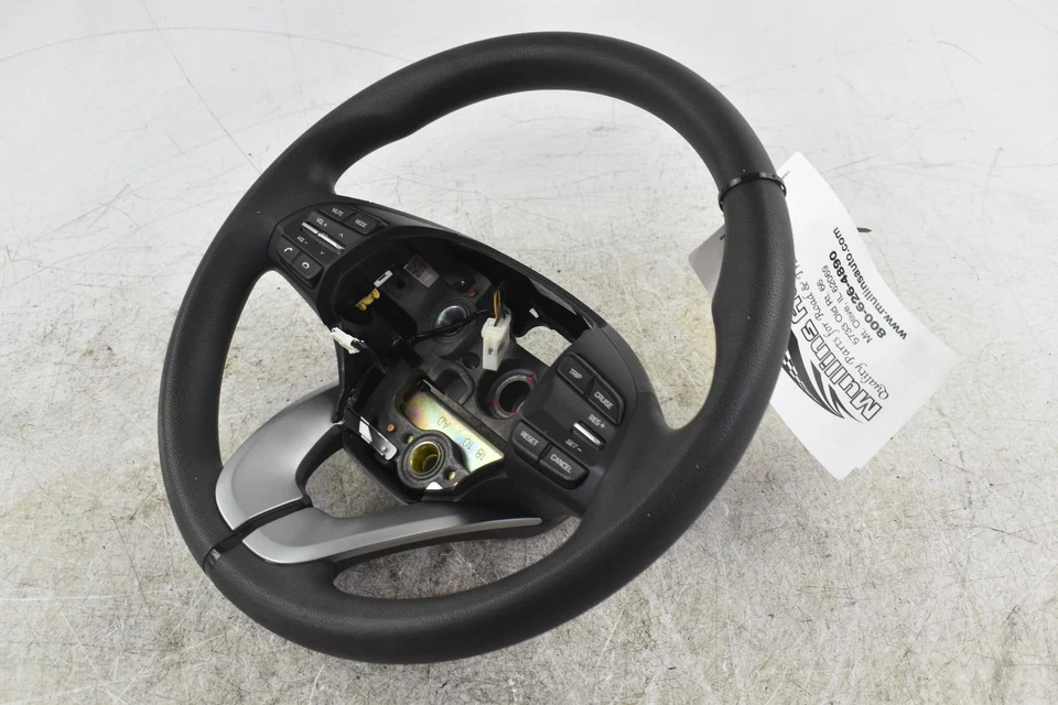 Volante usado se adapta a: Hyundai Elantra 2019 grado A Foto 4 de 4