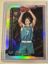 2025-26 Topps - Kon Knueppel #204 Rainbow Foilboard (RC)