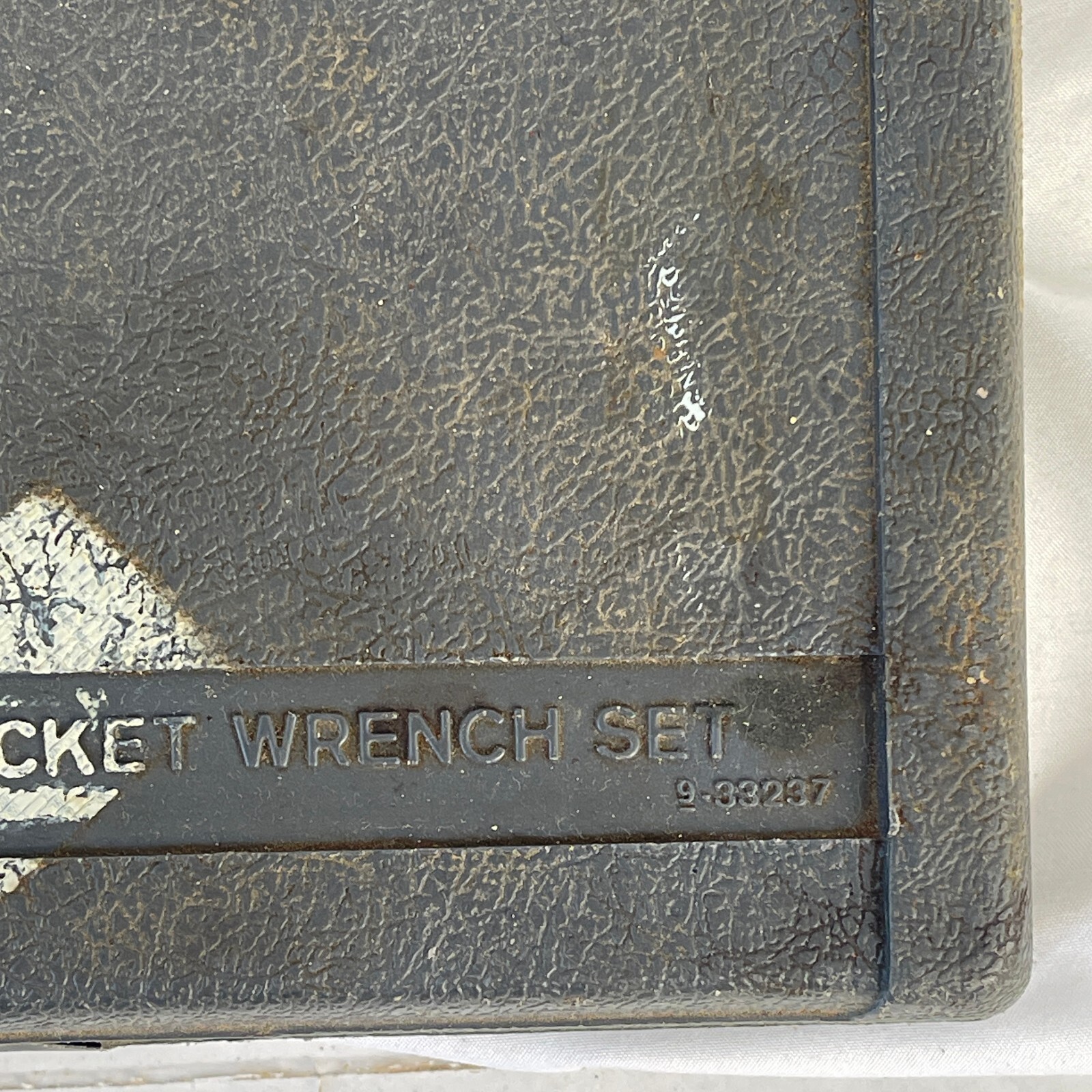 17 Pc Sears Craftsmen 1/4 & 3/8 METRIC Drive Socket Wrench Set 9-33237 Vintage