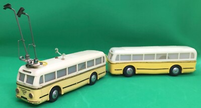 Trolleybus HO Jaune Avec Remorque - Eheim Brawa - Motorisé - Éclairage (occasion)