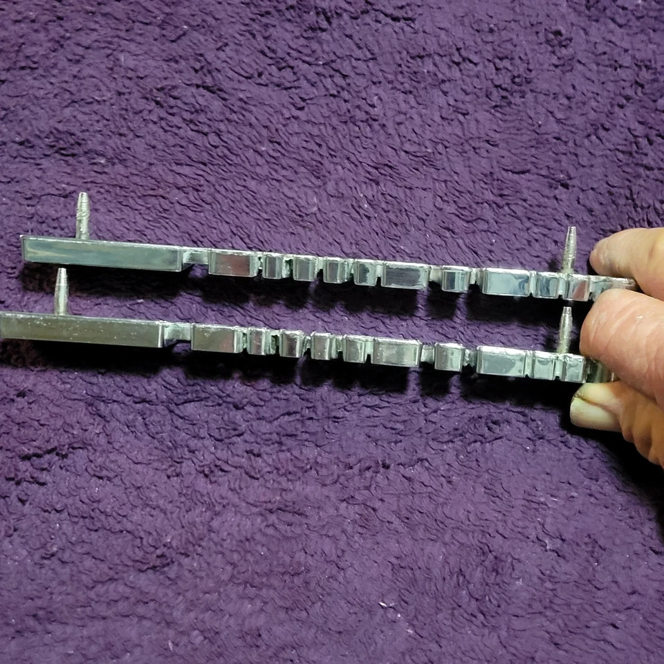 1 par de 71 72 emblemas de guardabarros chevy cheyenne OEM Foto 2 de 3