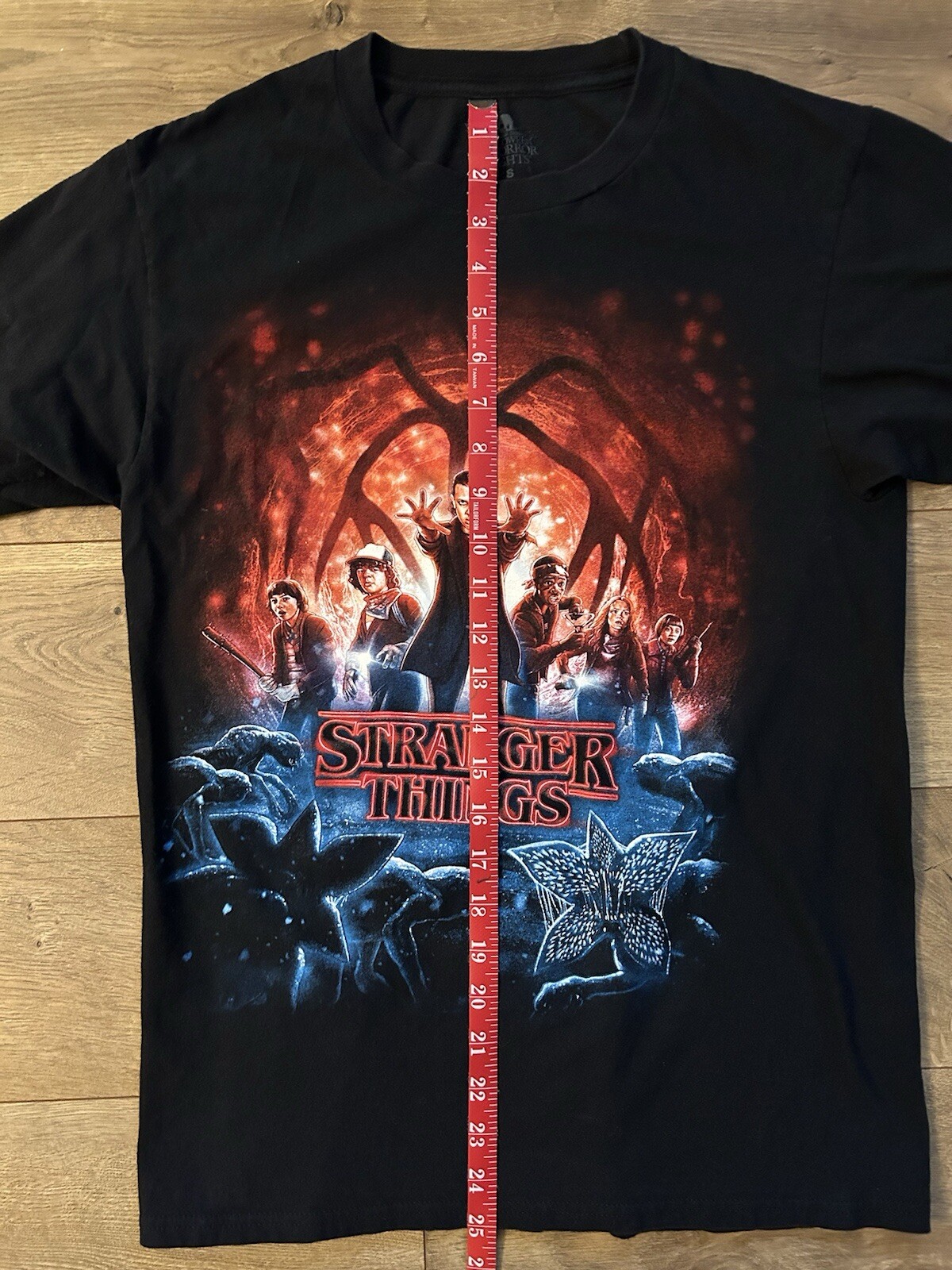 Stranger Things Universal Horror Nights 2009 T-Sh… - image 7