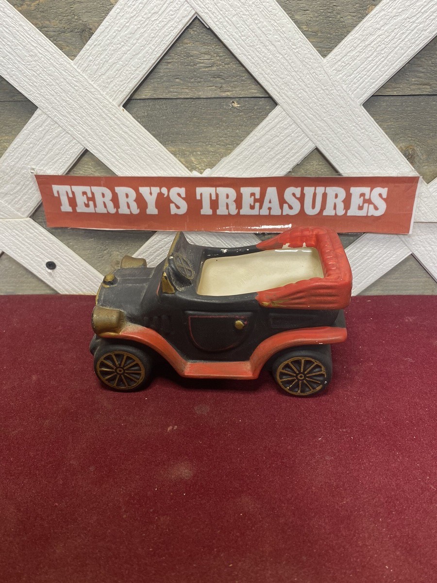 Vintage Napcoware Classic Car Planter C-7083 5.5