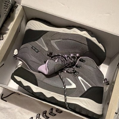 Adventuridge Ladies Hiking Boots Size 9 Gray Genuine Leather Waterproof Durable