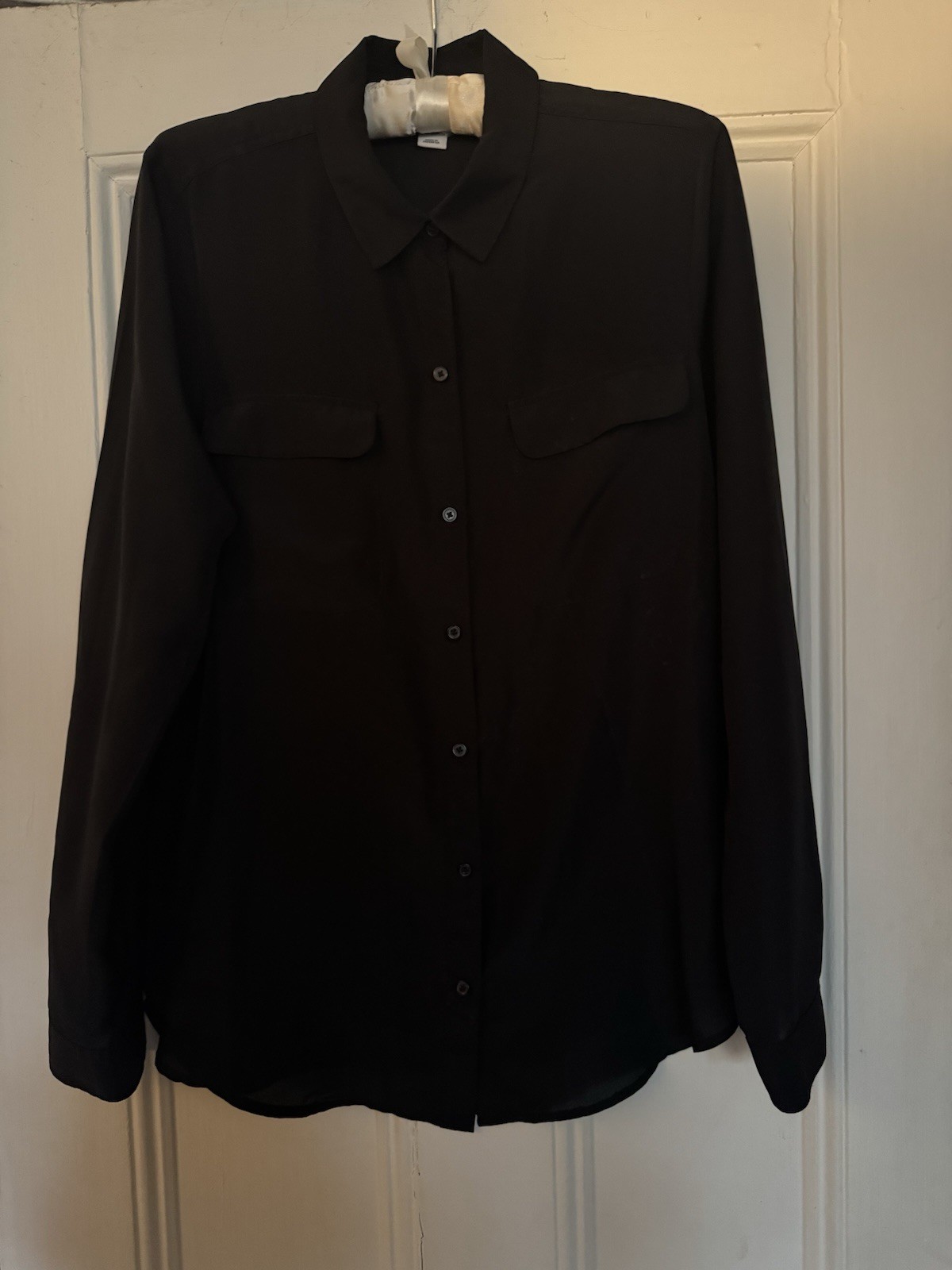 Old Navy Blouse Size Medium Solid Black Button Do… - image 2