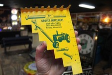 SCARCE 1950s JOHN DEERE BOLT DRILL GAUGE PAINTED METAL DEALER PROMO SIGN MINN