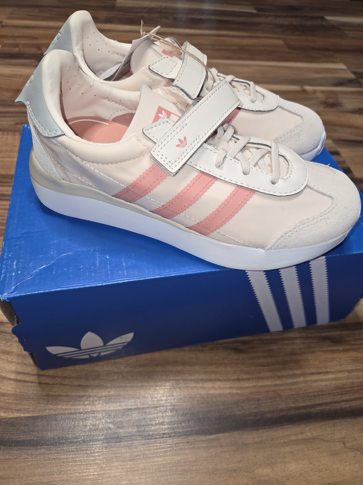 NEW ADIDAS ORIGINALS Child US Size 2.5 (C) - Country XLG CF EL IF6146