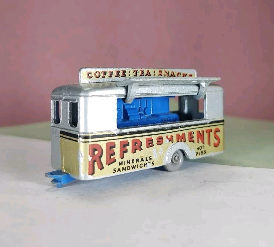 Matchbox Lesney #74 Mobile Refreshment Canteen EXCELLENT CONDITION