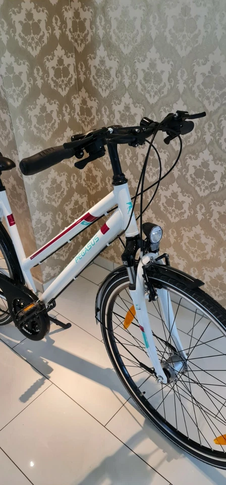 Trekkingrad Fahrrad PEGASUS PIAZZA 21, Damen Trapez Modell 2020 - wenig benutzt - Bild 4 von 4