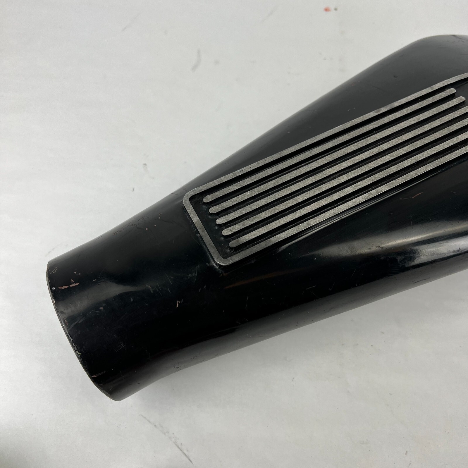 1984 - 1992 Bentley Eight Mulsanne 6.8L Engine Air Intake Cleaner Duct UE70881