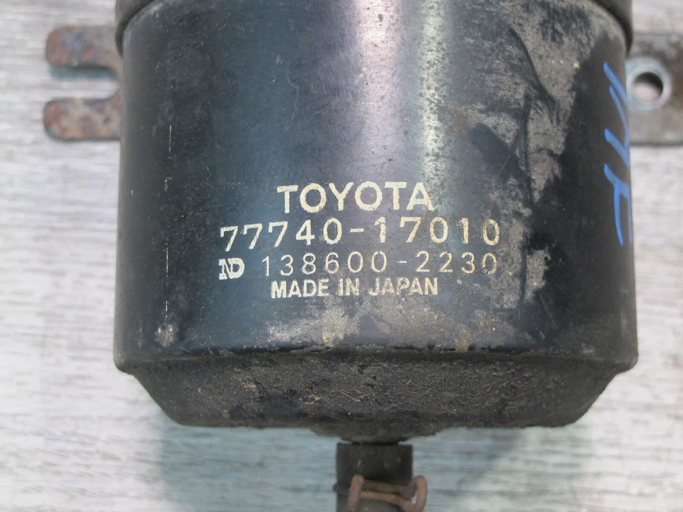 85-89 TOYOTA MR2 AW15 FUEL EVAPORATION VAPOR CANISTER 77740-17010 OEM - Image 3 of 4