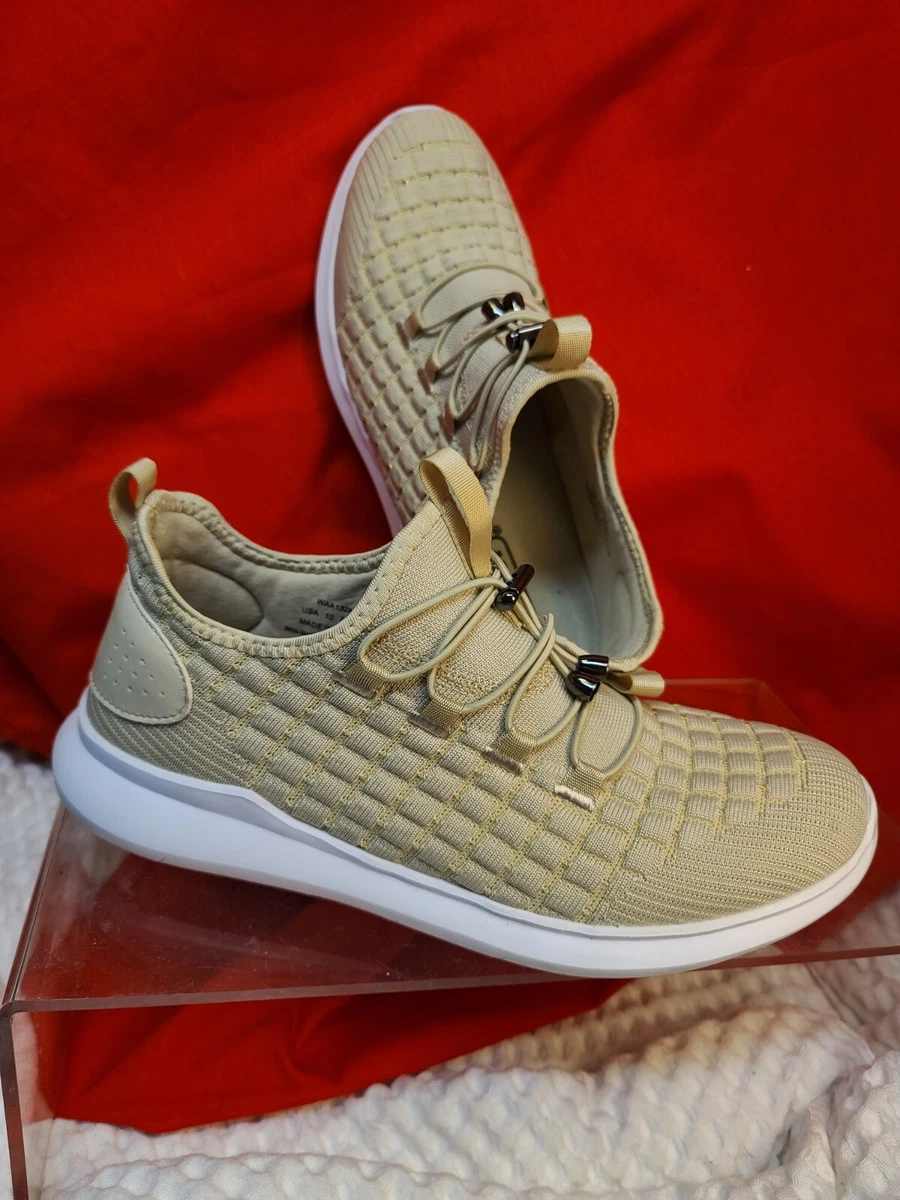beige running shoes