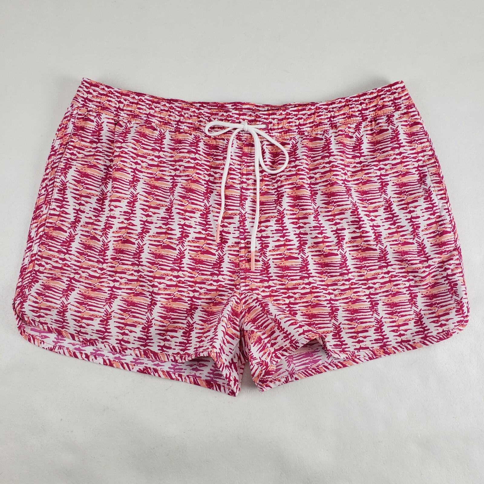 Vineyard Vines Printed Performance Short Womens L… - image 1