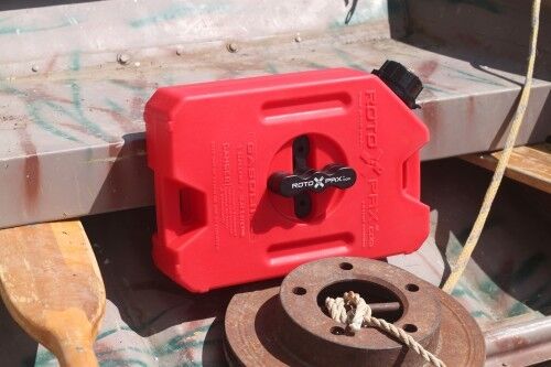 ROTOPAX 1 GALLON GASOLINE CAN AND MOUNTING BRACKET MOUNTS ATV BOATS MOTORCYCLE - 第 1/4 張圖片