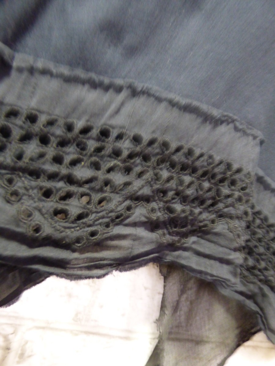 Johnny&#39;s - ♡ Johnny Was 4 Love and Liberty Black Embroidered Eyelet Tunic