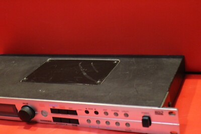 USED Roland XV 5050 64 Voices Synthesizer Module Rack U1928 230721