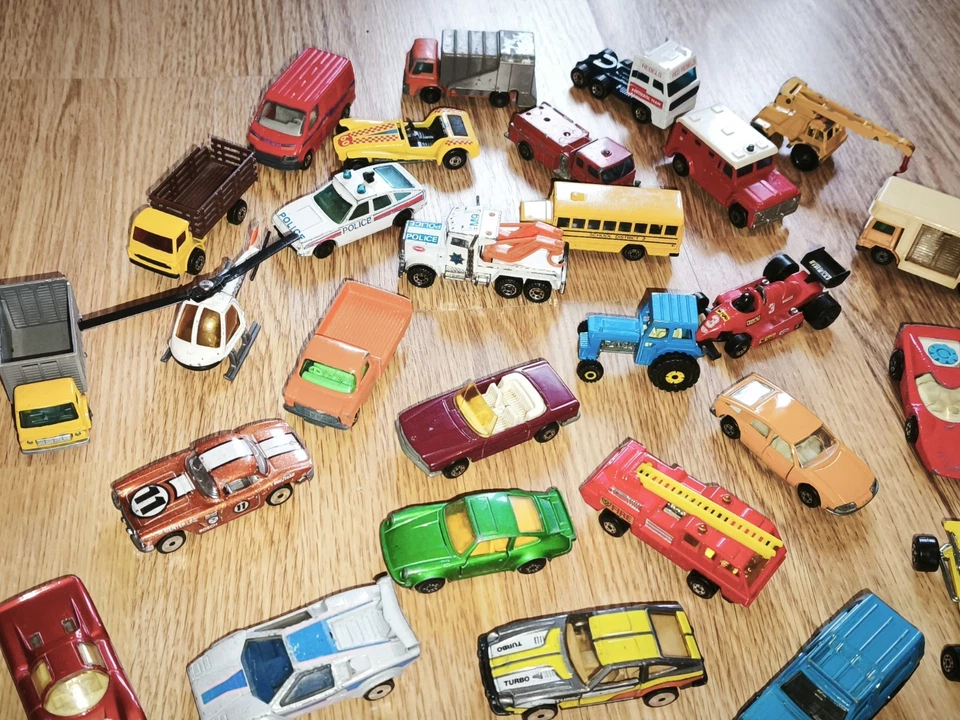 KONVOLUT 36 MATCHBOX SUPERFAST LASER WHEELS AUTOS LKWS 60-80ERJAHRE - Bild 4 von 4