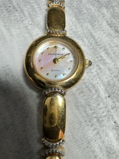 Vintage Liz Claiborne Women s Watch WA4606 Gold Tone Mother of Pearl Dial
