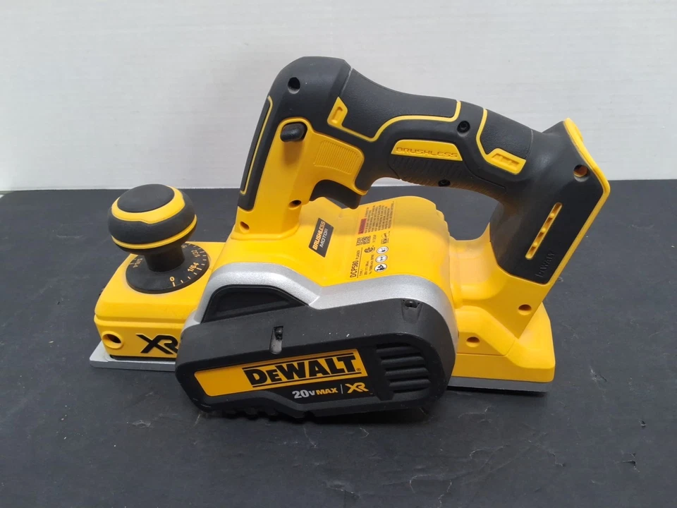 DEWALT DCP580B 20V Max Brushless Cordless Hand Planer Tool Only - Image 2 of 4