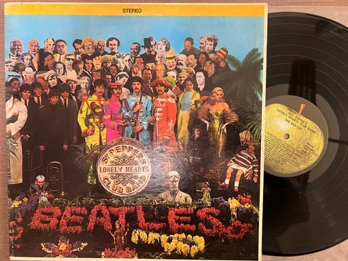 The Beatles SGT. Pepper’s Lonely Hearts Club Band- Apple SMAS 2653  VG+