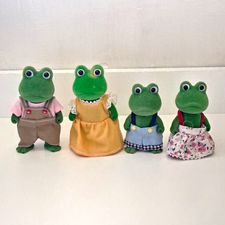 Calico Critters Sylvanian Bullrush Frog Family Usato Frog Family Con Vestiti LEGGI