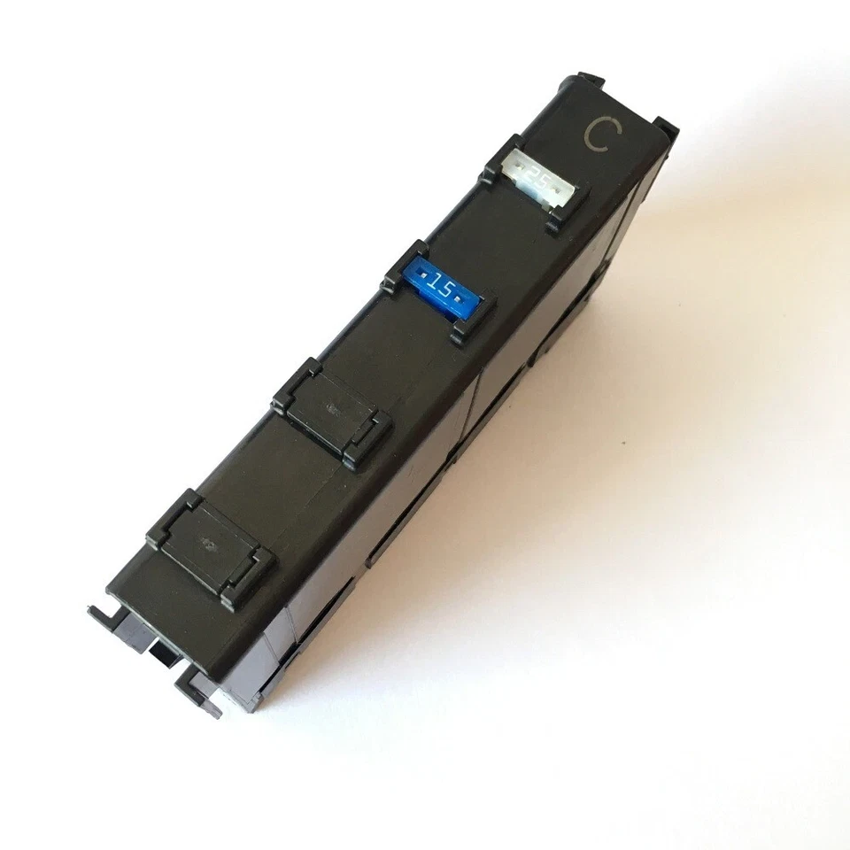 Integración de relé 82641-47020 apto para Toyota Yaris 2007 2008 2009 2010* Foto 2 de 3