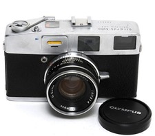 Olympus-Auto electro-set camera w. Zuiko 1.8/4.2cm lens