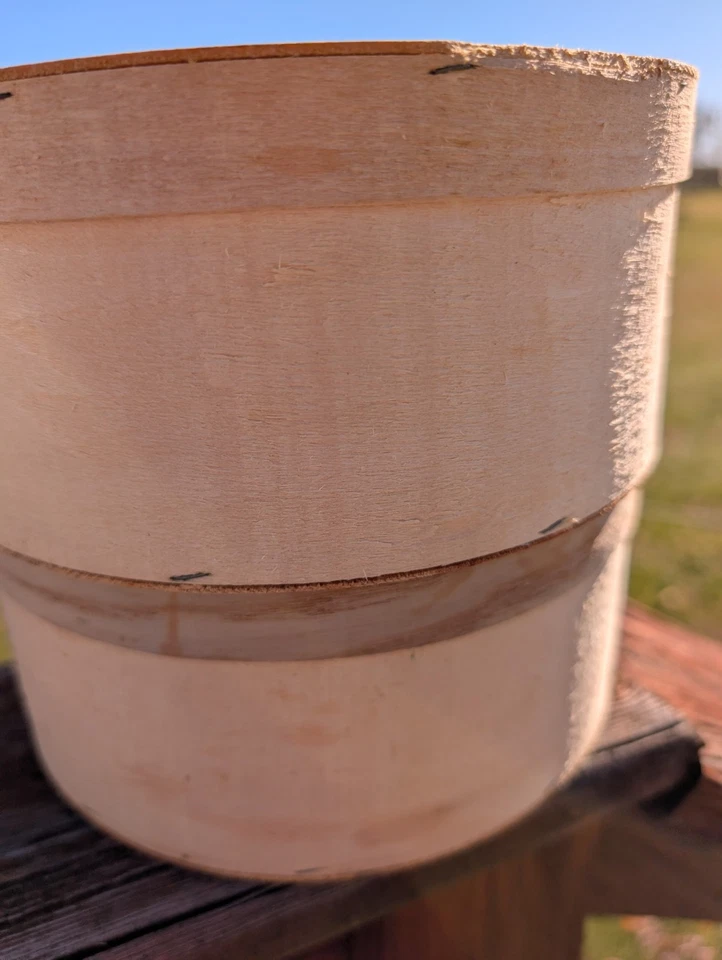 WI Barn Antique Vintage Round Shaker Wood Cheese Boxes Hat 8" x 3.5" (Set of 2) - Image 4 of 4