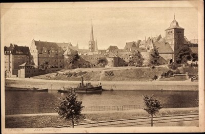 Ak Hansestadt Lübeck, Am Burgtor - 3290431