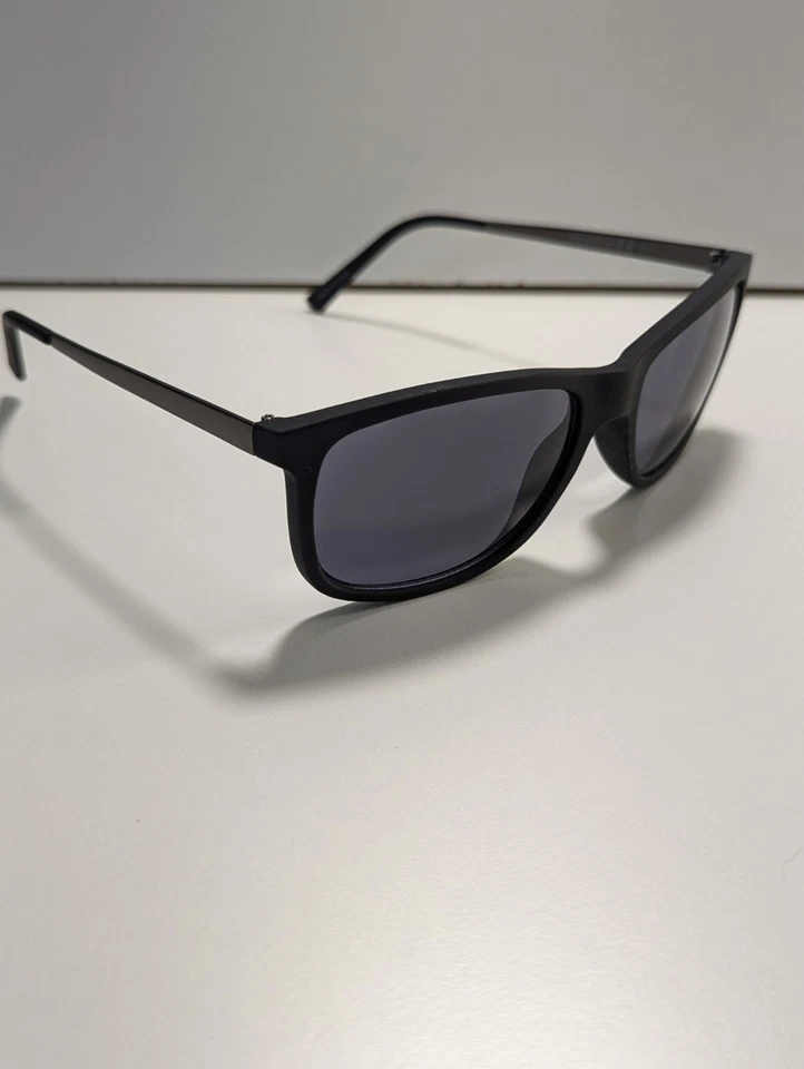 Gafas de sol Aeropostale AEWSG373 001 negras mate cuadradas estilo clásico Foto 2 de 4