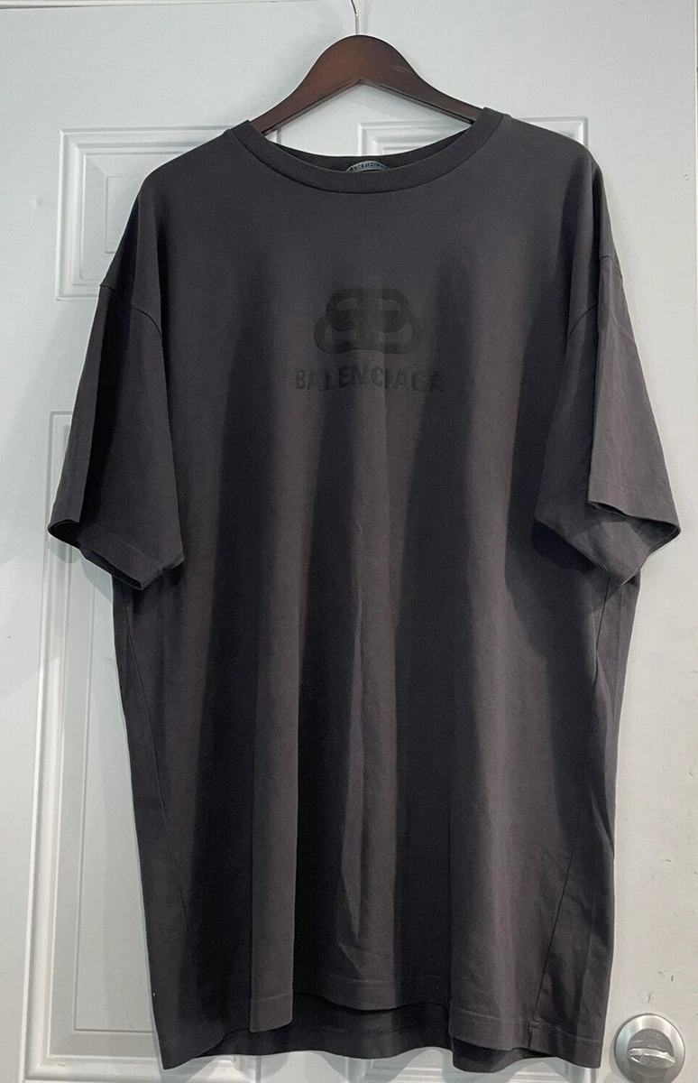 Authentic Balenciaga Tee Size XS