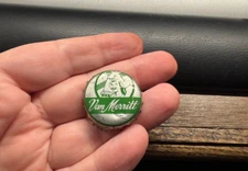 VINTAGE VAN MERRITT BEER CORK BOTTLE CAP VAN MERRITT / MONARCH BRG CHICAGO IL