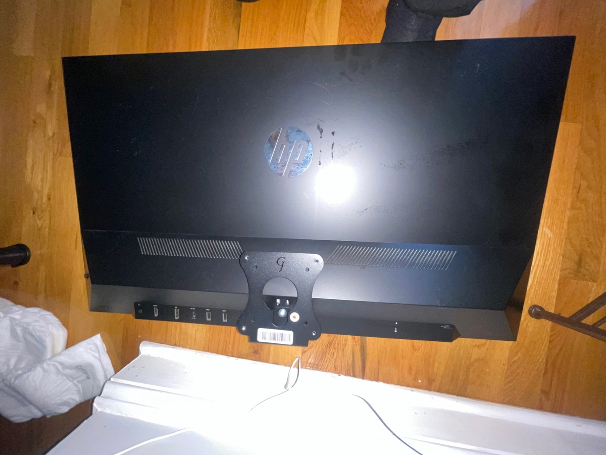 HP Pavilion 32