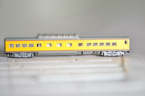 COCHE DOMO LETRAS ESCALA N KATO UP MILW UNION PACIFIC MILWAUKEE 88319 | Condition: Used