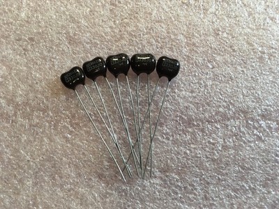 CM04ED330J03 MICA CAPACITOR 33pF 500V 5% +/-20% THRU-HOLE (LOT OF 5)